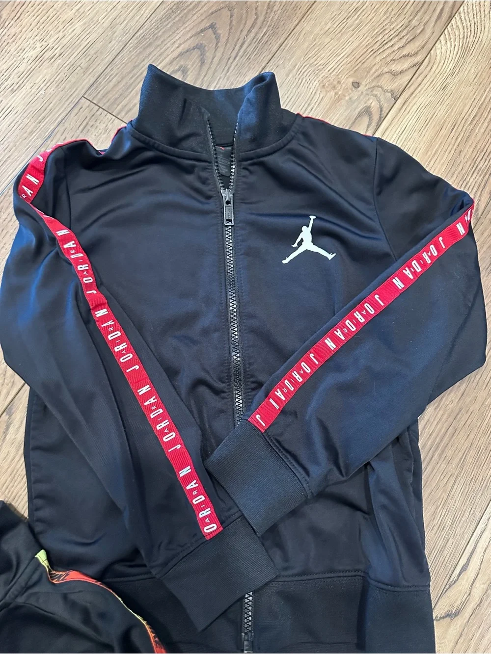 Nike three kids