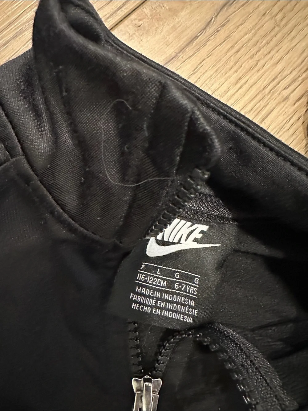 Nike three kids