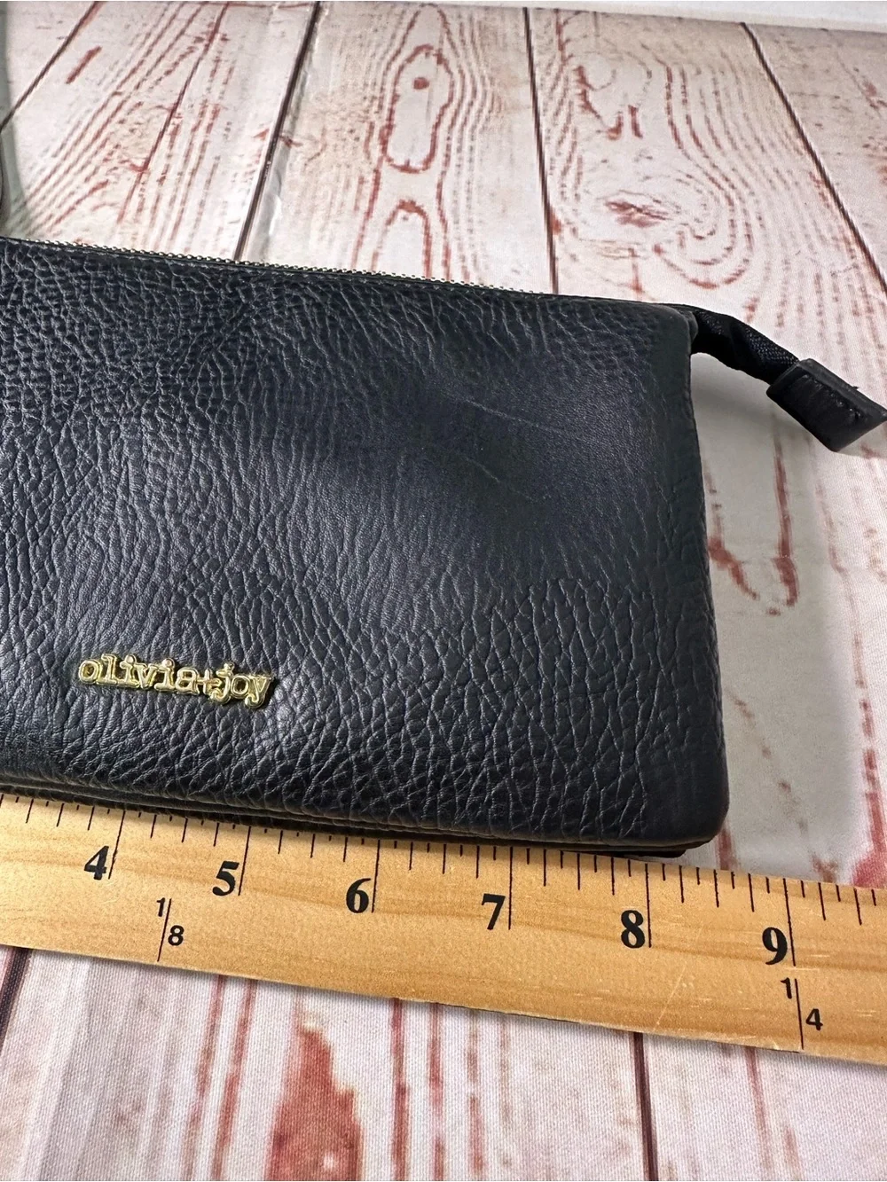 Olivia + Joy sleek black