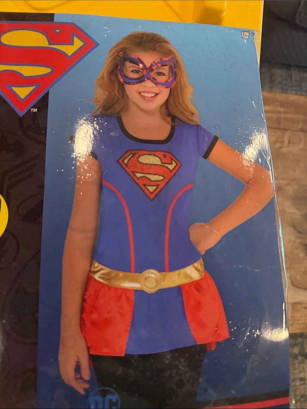 DC official supergirl