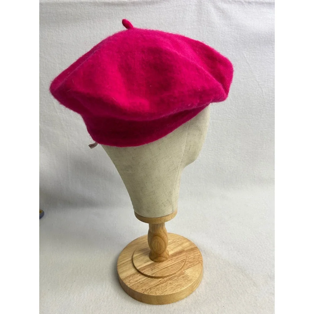 Hat To Socks brand hat