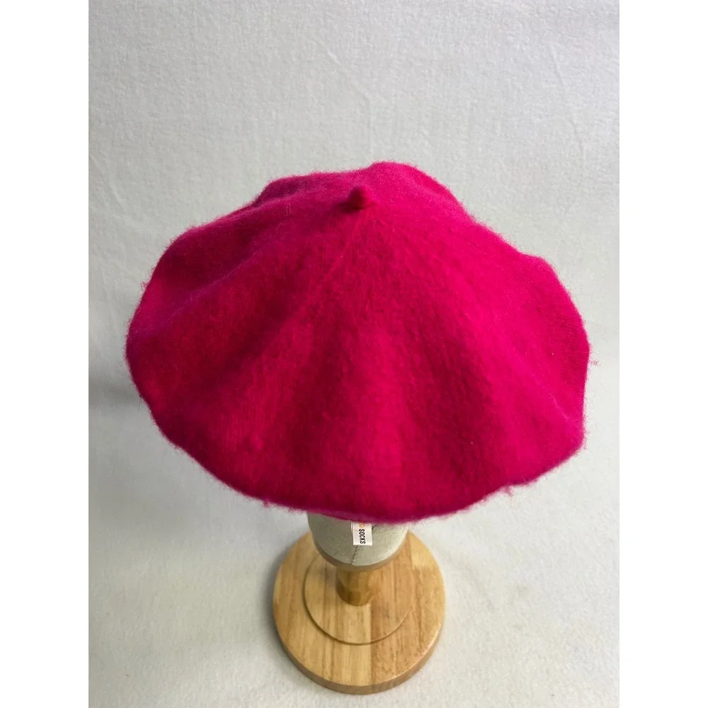 Hat To Socks brand hat