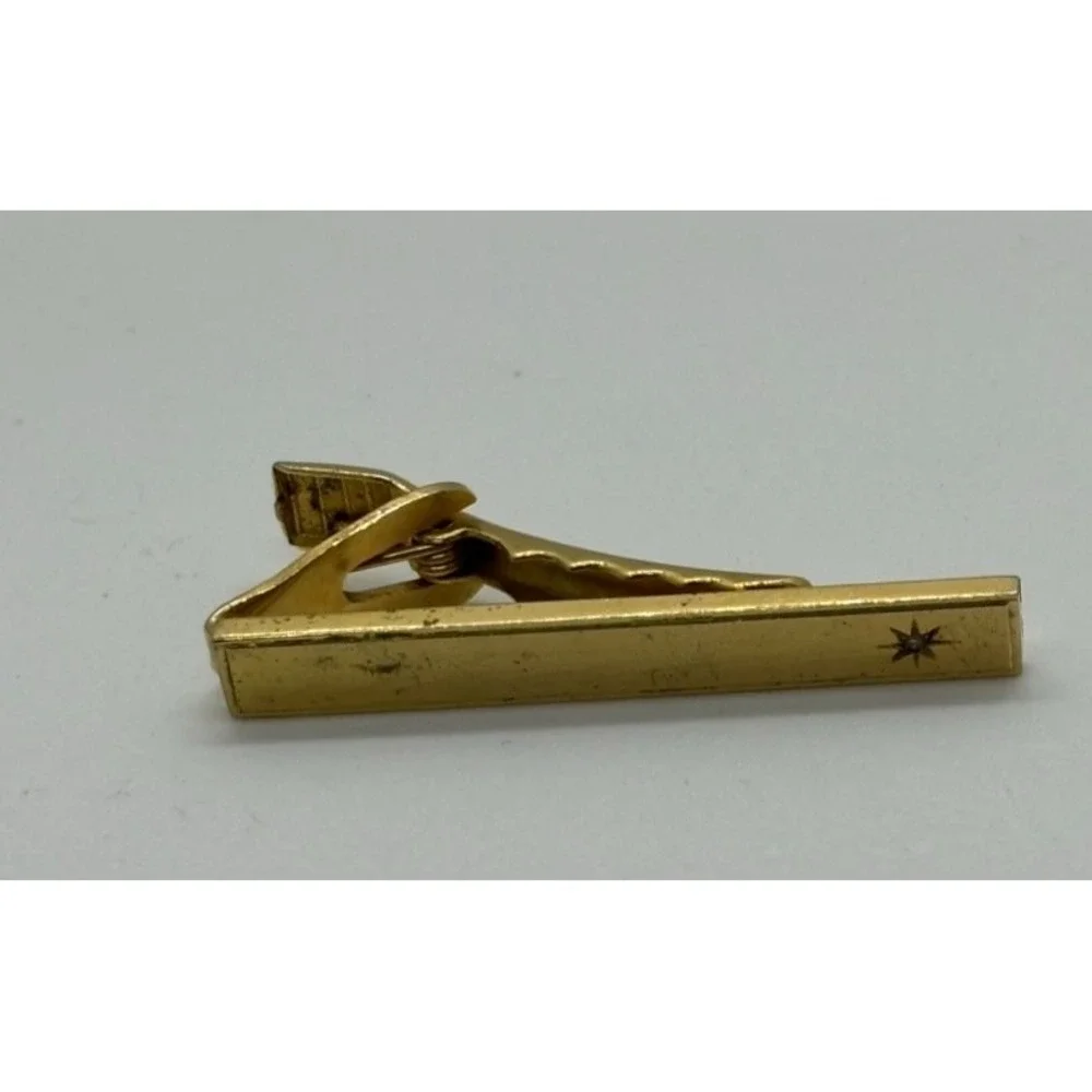 Vintage Tie Bar in‎ Gold Tone with Starburst Detail Simmons Karatklad