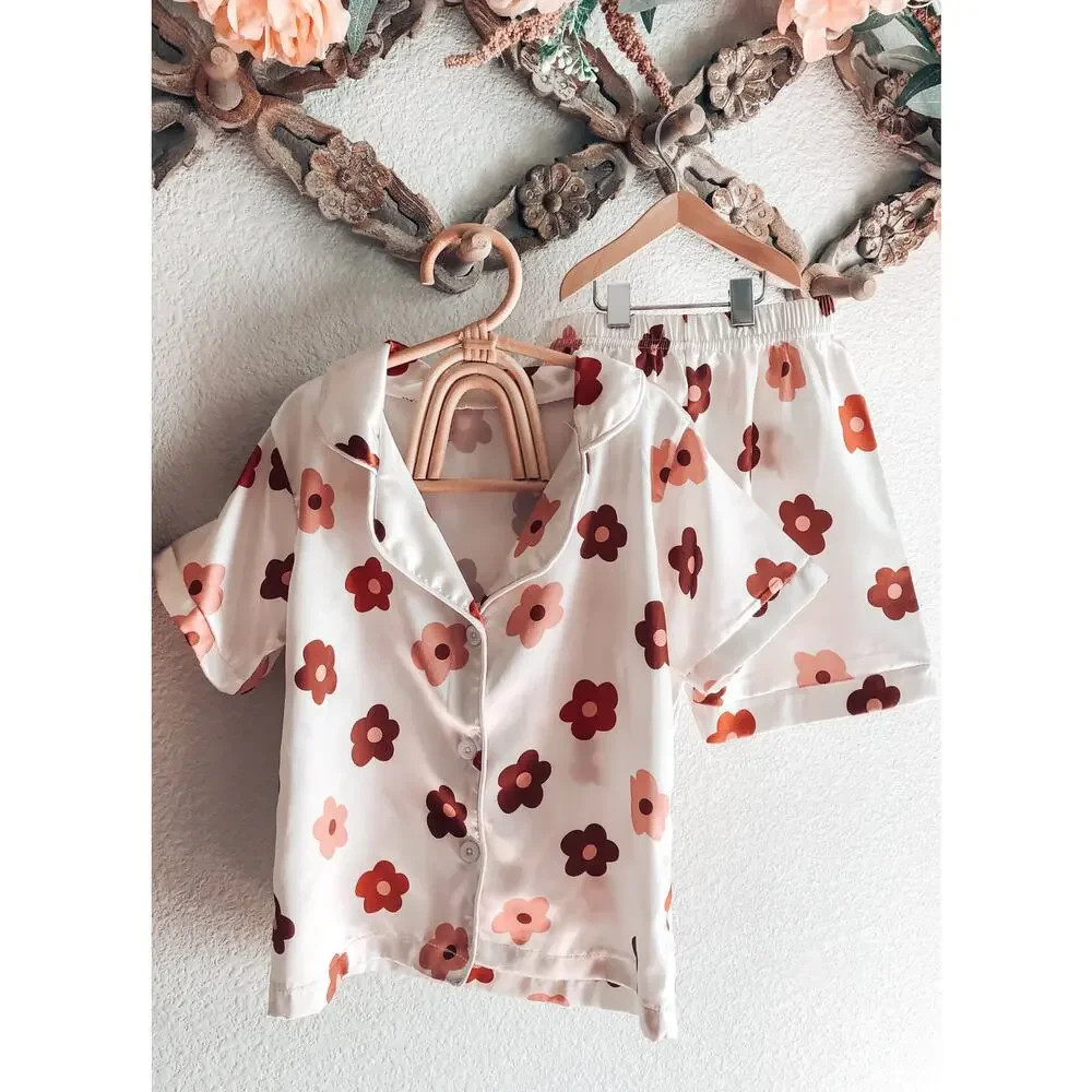 Covered In Flowers Boho Blooming Floral Silky Pajama Lounge Set 4T