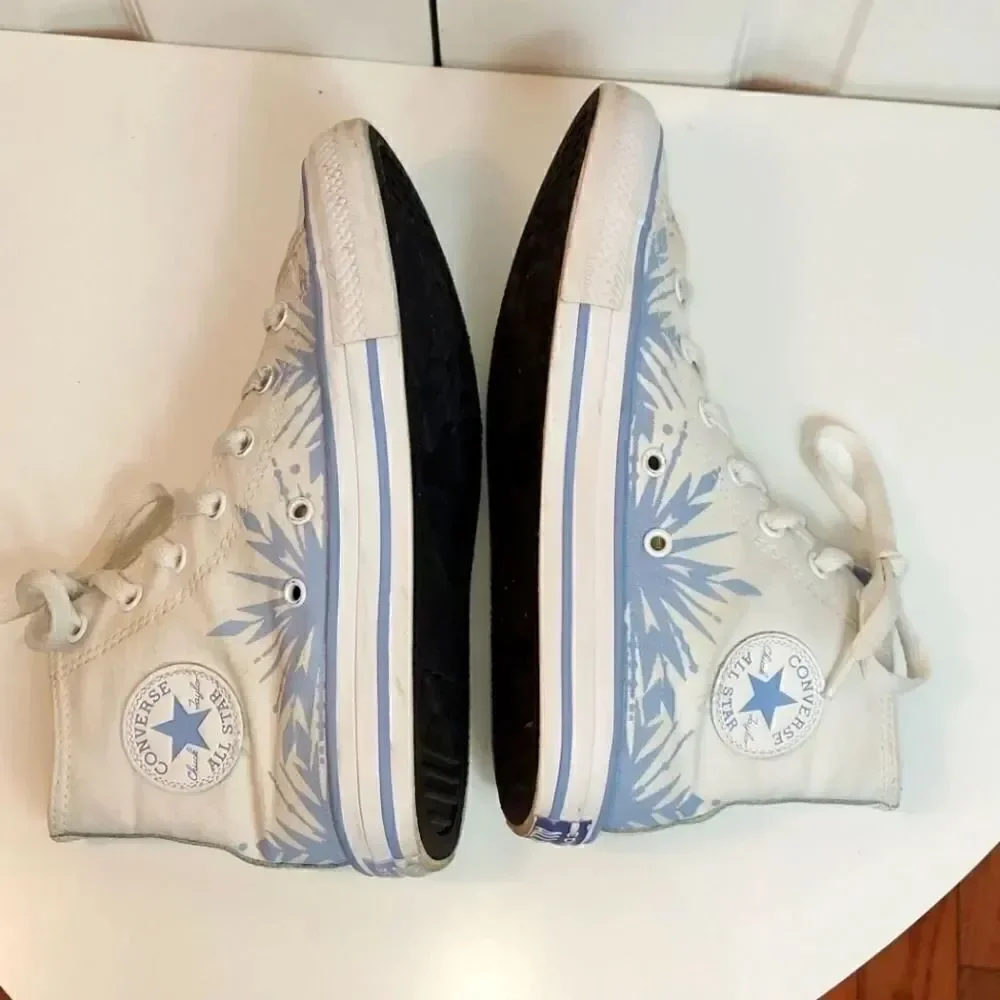 Converse disney elsa