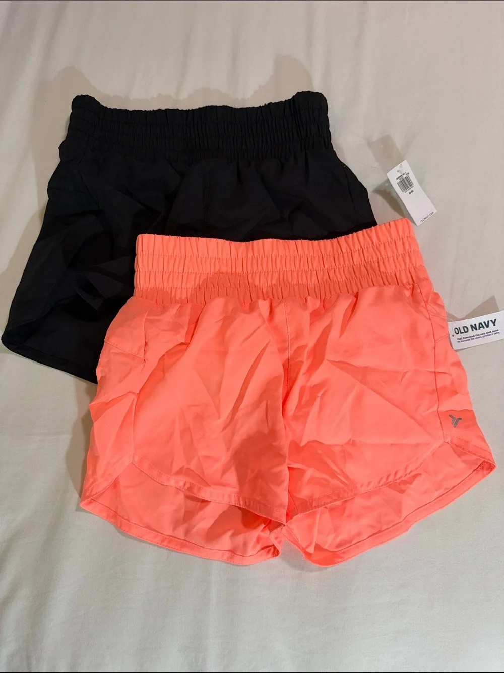 🏃‍♀️ Old Navy Girl’s Athletic Shorts - Black & Coral