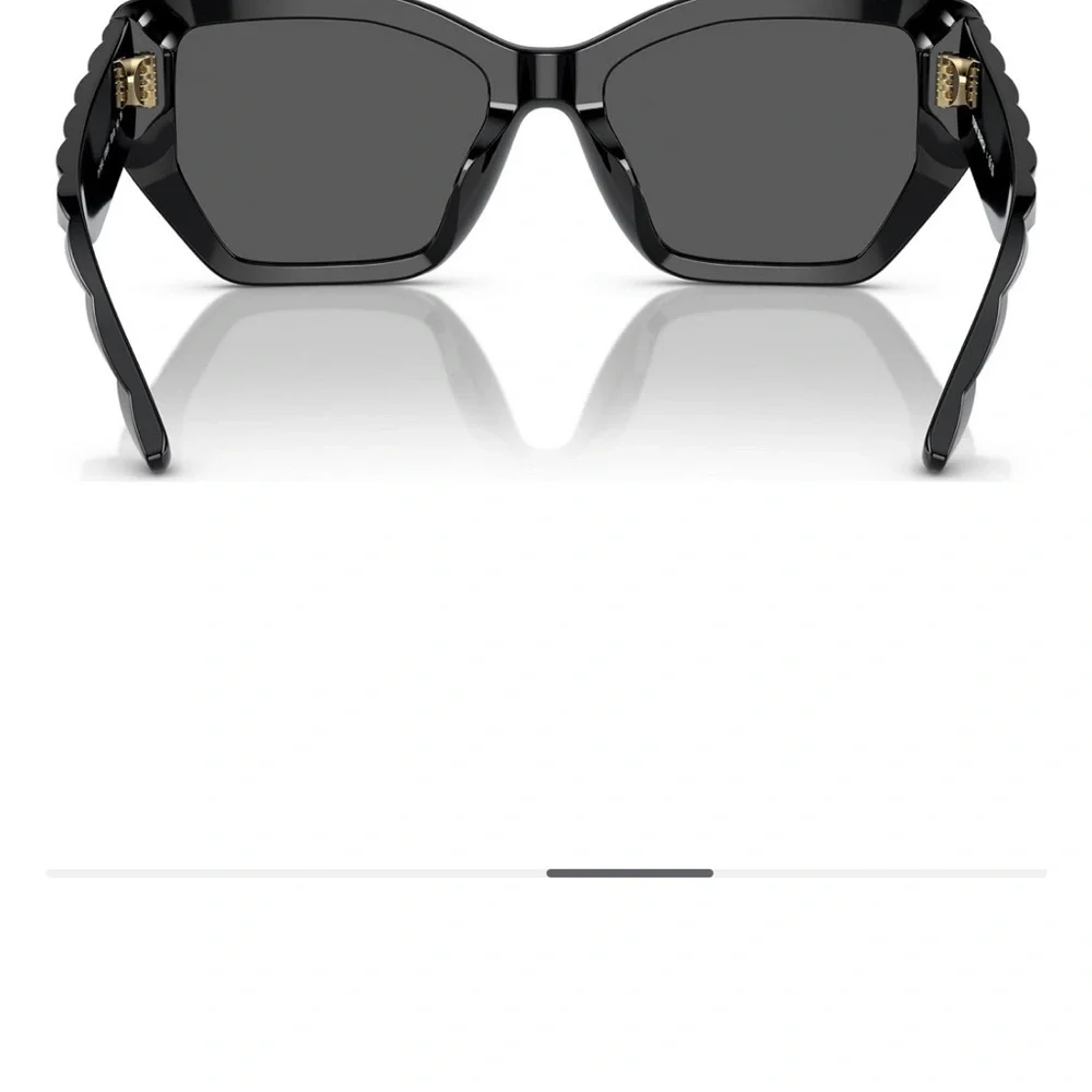 Tory Burch Black Cat-Eye Sunglasses with Gold Logo