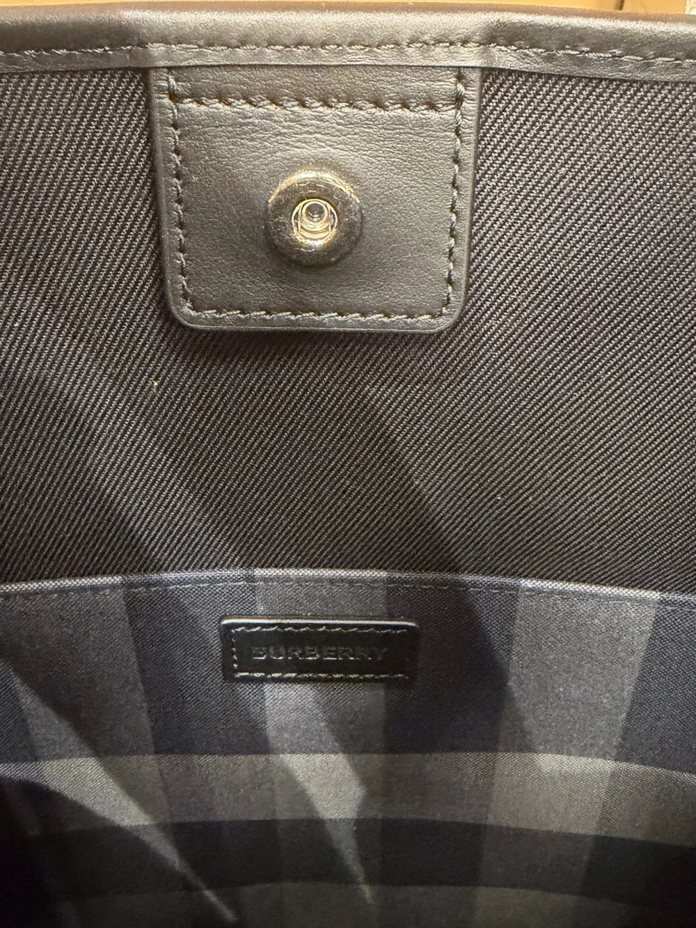 Burberry check tote