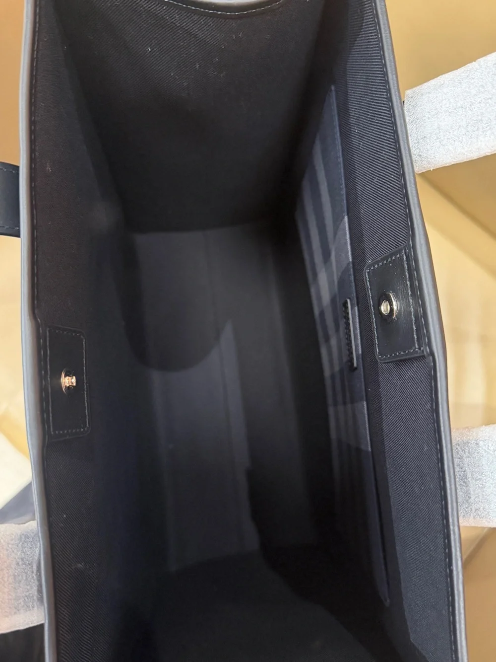 Burberry check tote