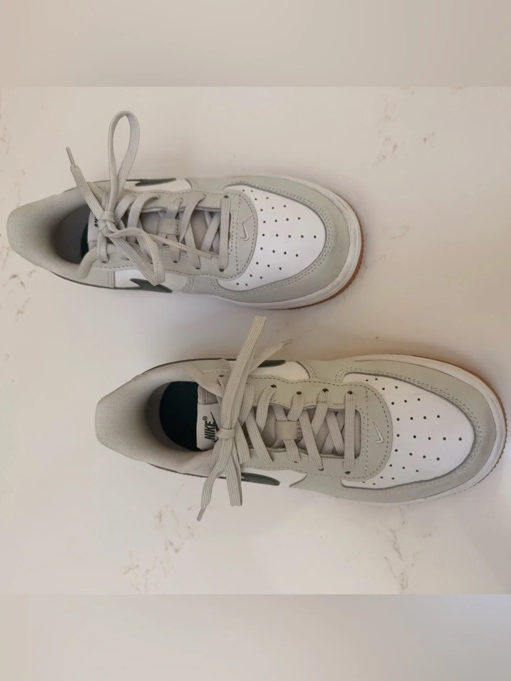 Nike low top