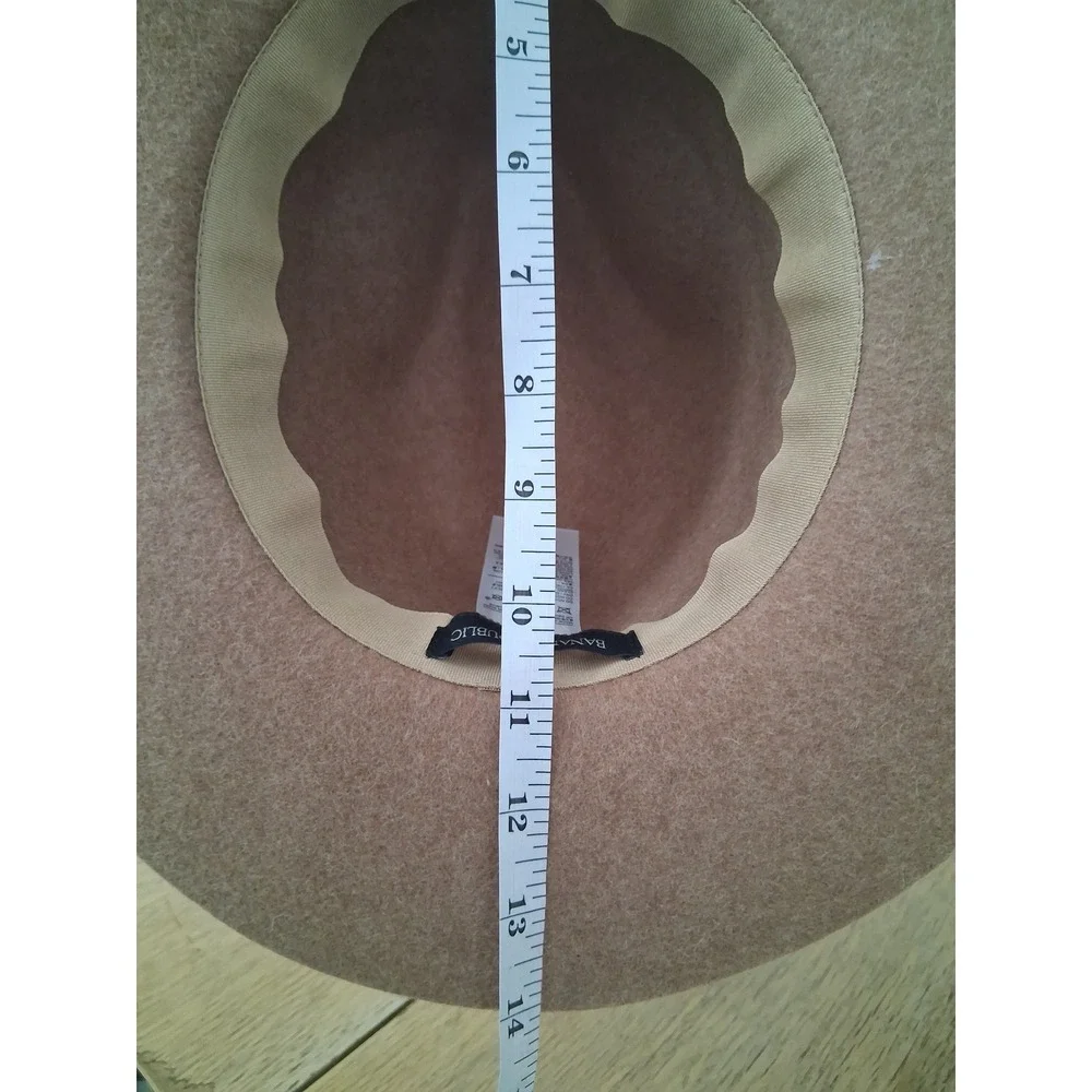 Banana Republic 100% Wool Camel Floppy Felt Hat Women's size S/M 3