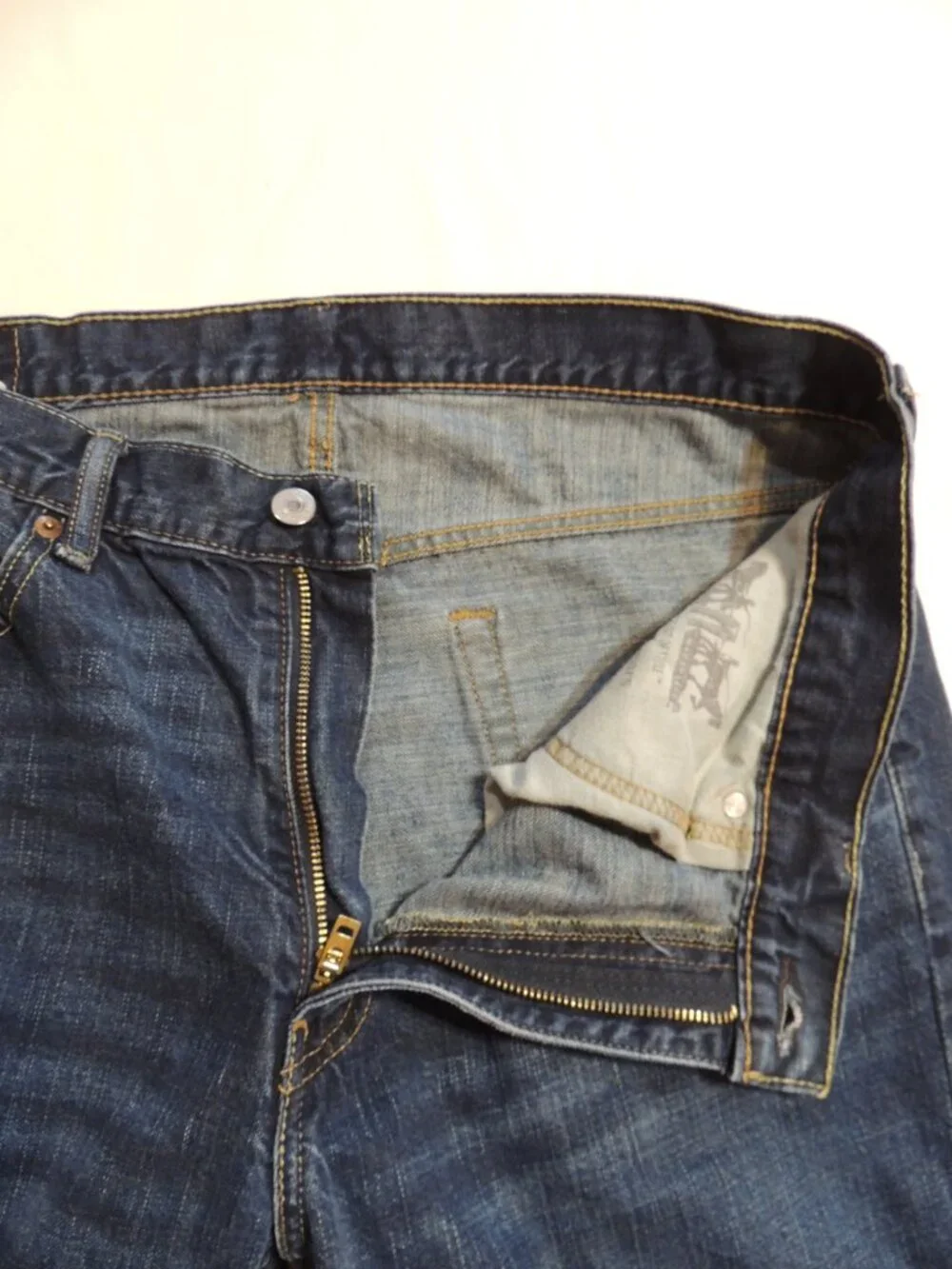 Levis very nice
