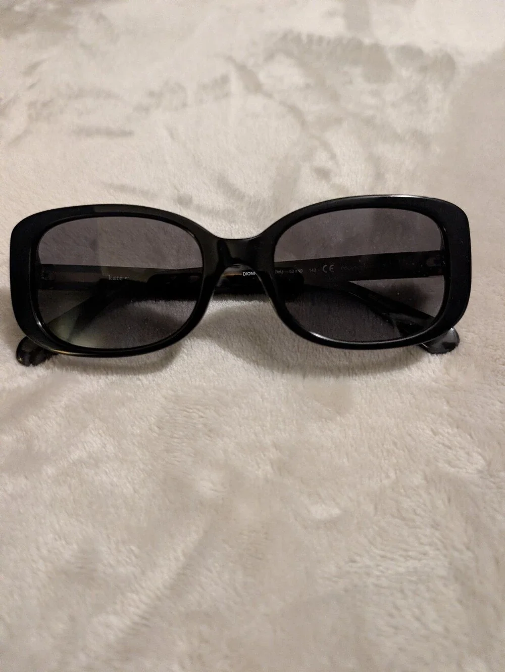kate spade classic black