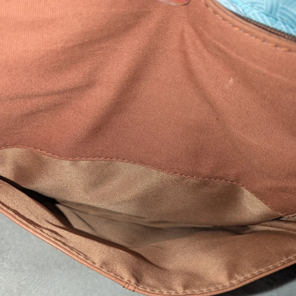 The Sak elegant tan