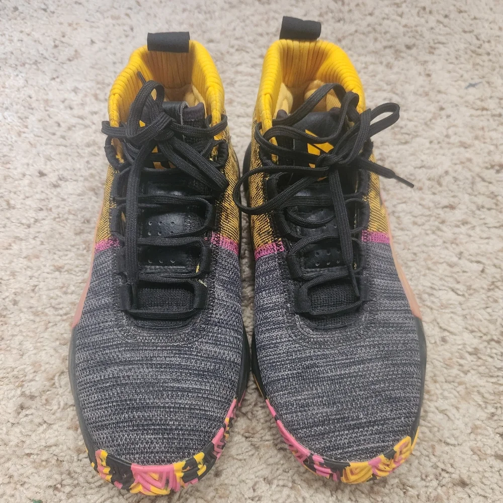 adidas Dame 5 Core Black Shock Pink size 7.5