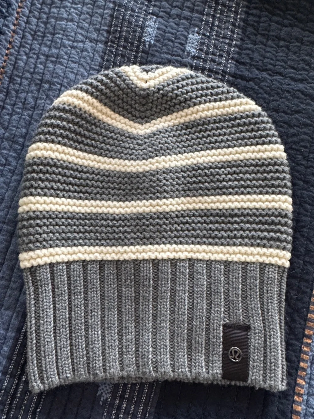 lululemon athletica stylish gray