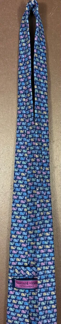 Vineyard Vines multi color whale print tie (short)