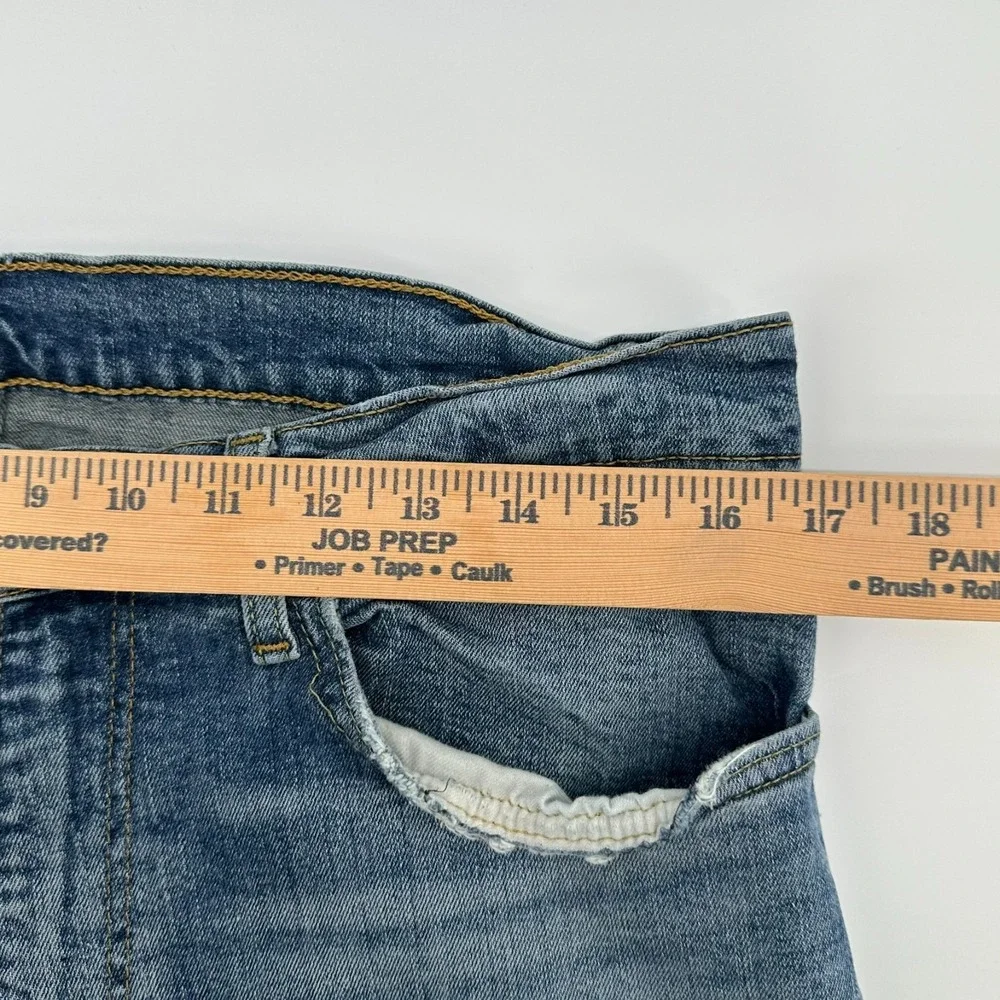 Levis levi slim