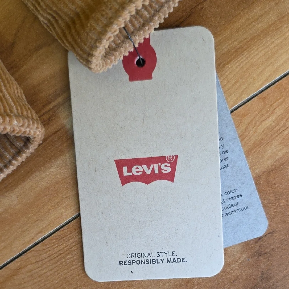 Levis levi sherpa