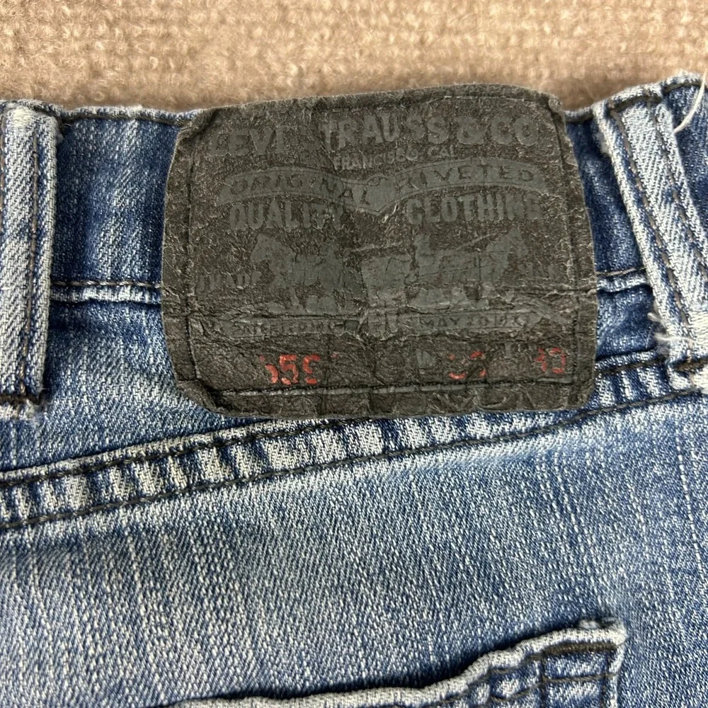 Levis levis 559