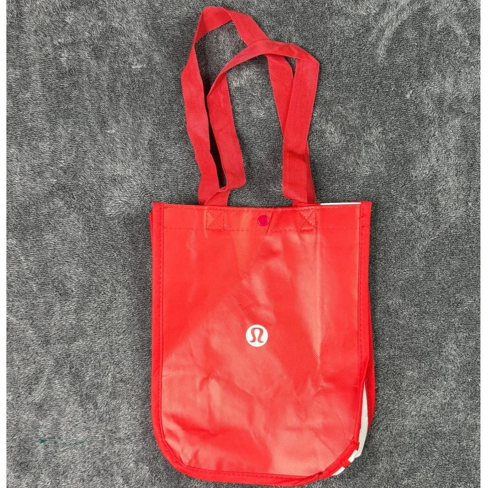 lululemon athletica interior 100% straps