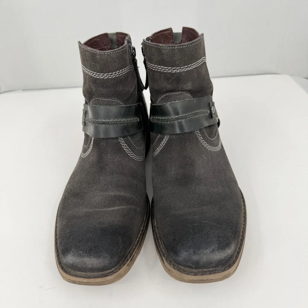 ROAN designed workwear upper