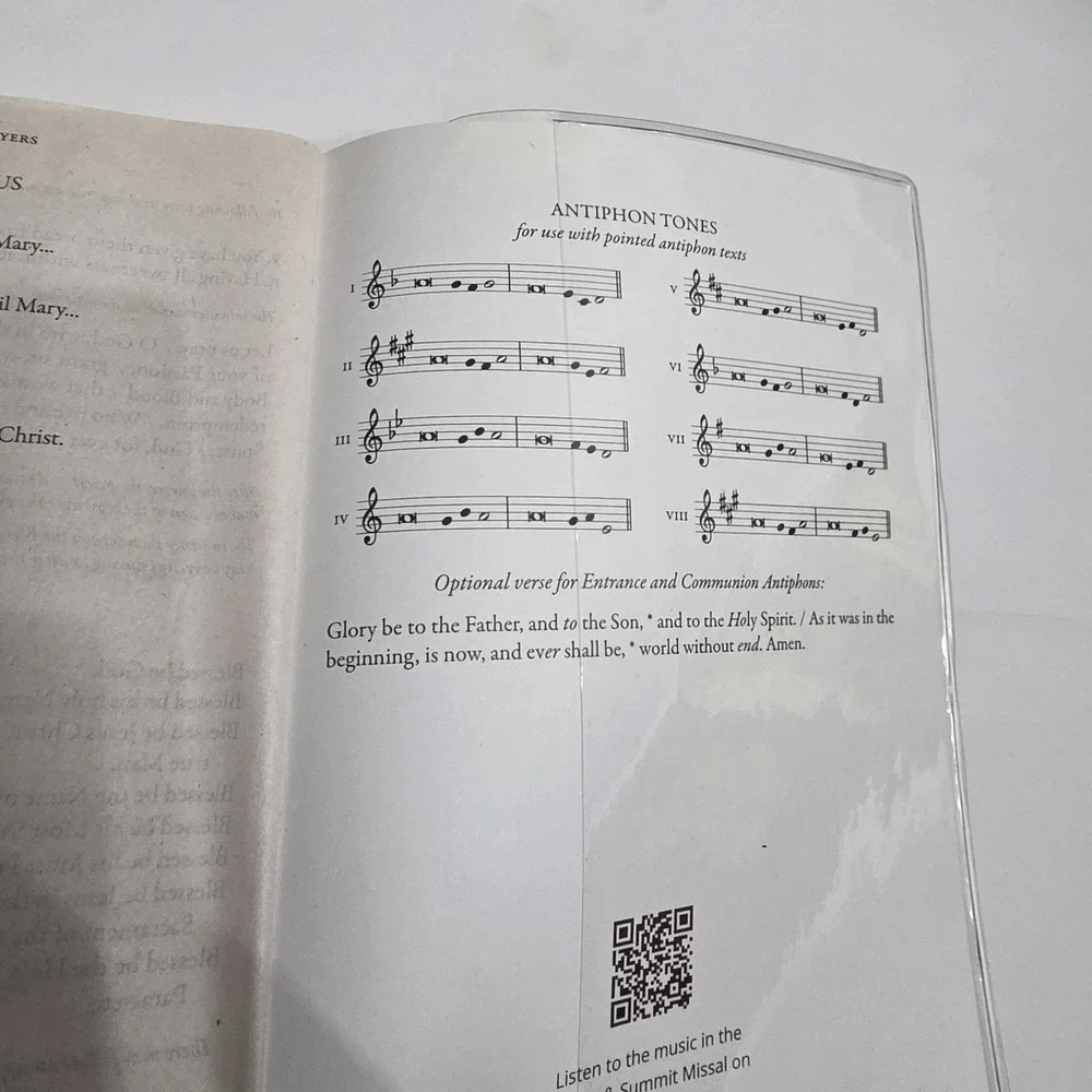 Source‎ & Summit Missal 2025 Book
