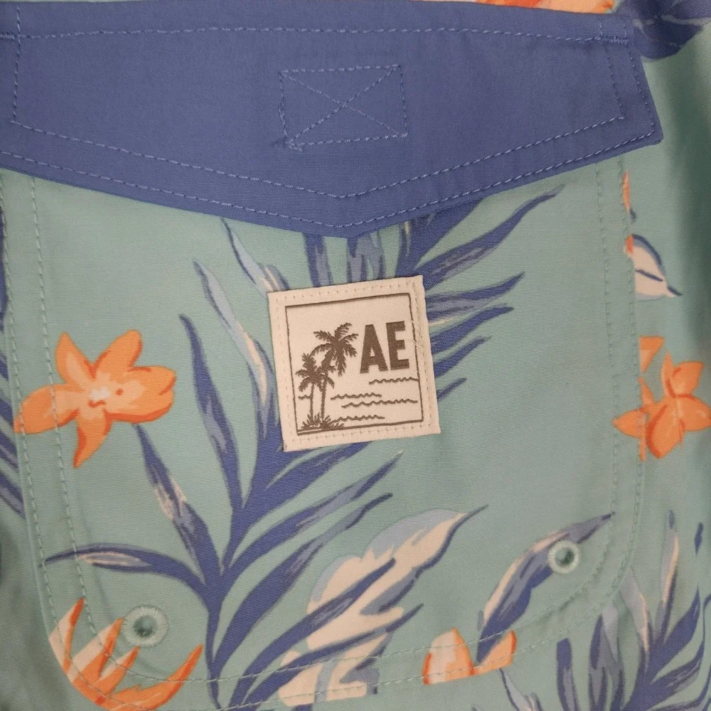 American Eagle Outfitters dive into