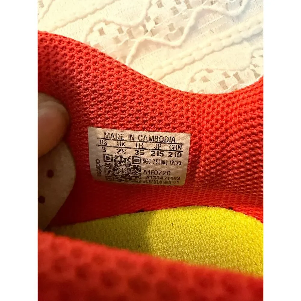 adidas model normal
