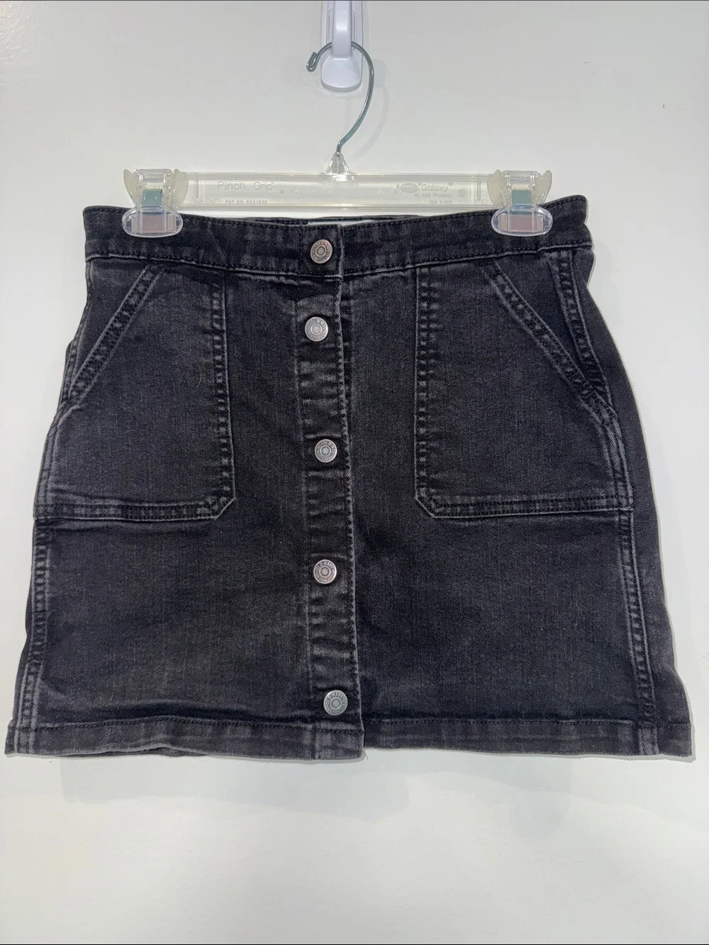 Old Navy Kids Black Snap-Front Skirt, 14