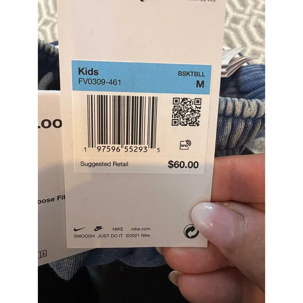 Nike new tags