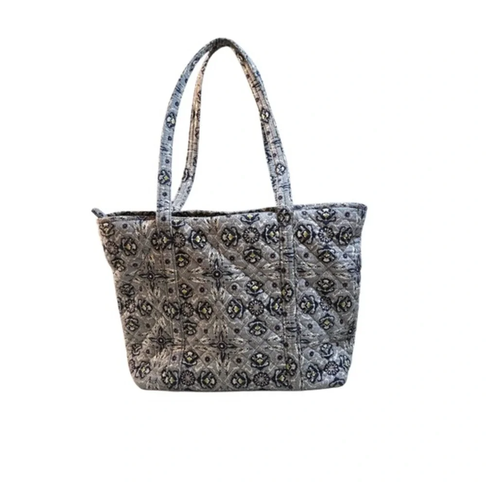 Vera Bradley Quilted Cotton Tote Bag GrayBlue Floral Medallion Boho Shoulder Bag