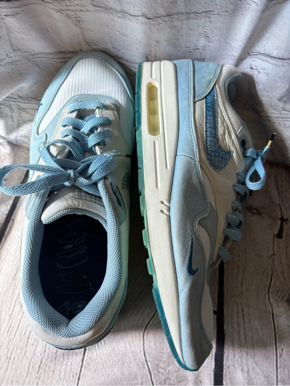 Nike classic low