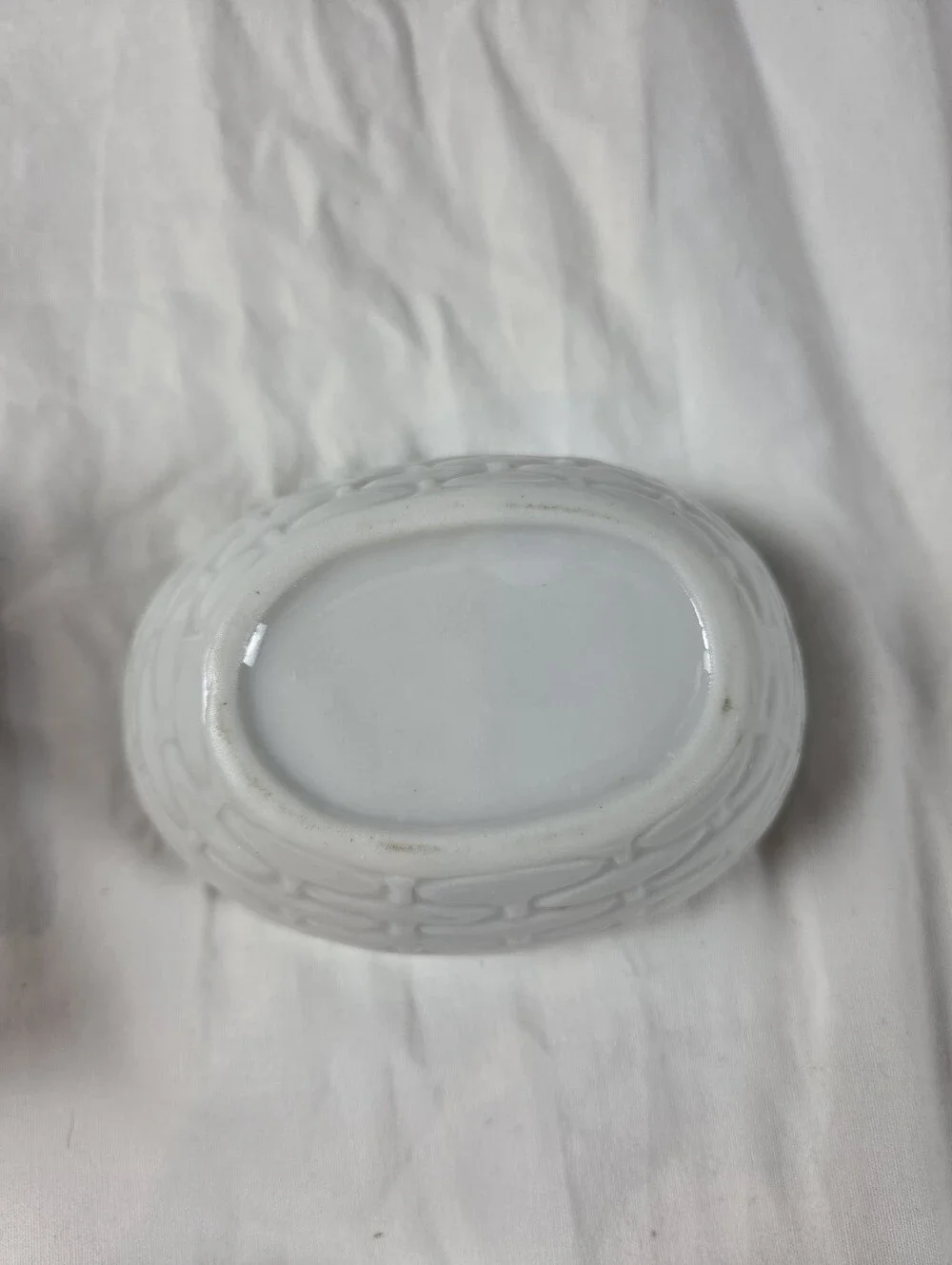 Vintage White Ceramic Nesting Hen Condiment Dish 4