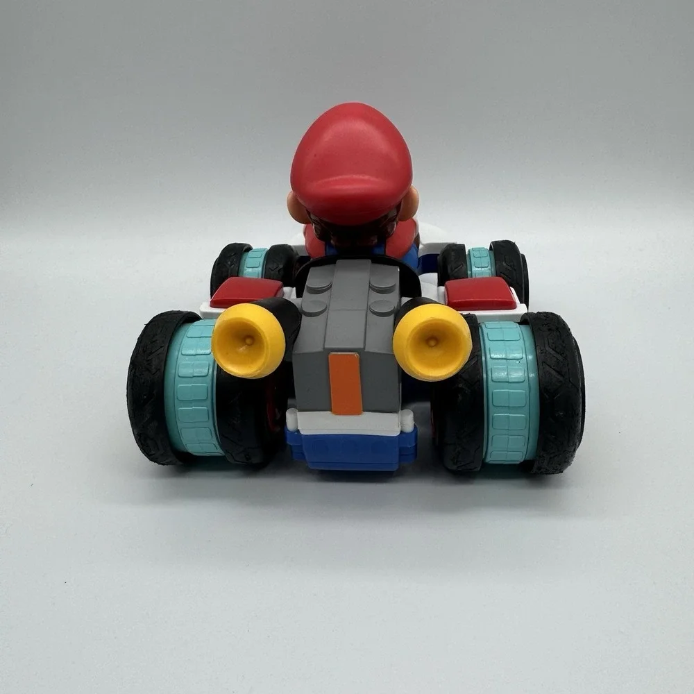 Nintendo MARIO KART RC Anti-Gravity Racer Jakks Pacific Not Tested