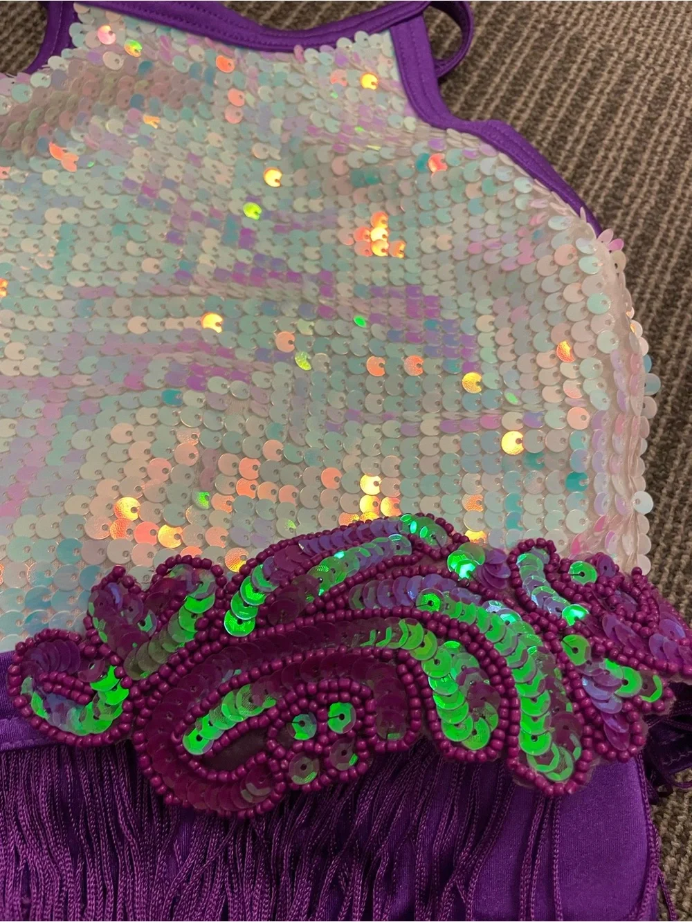 Weissman iridescent sequin