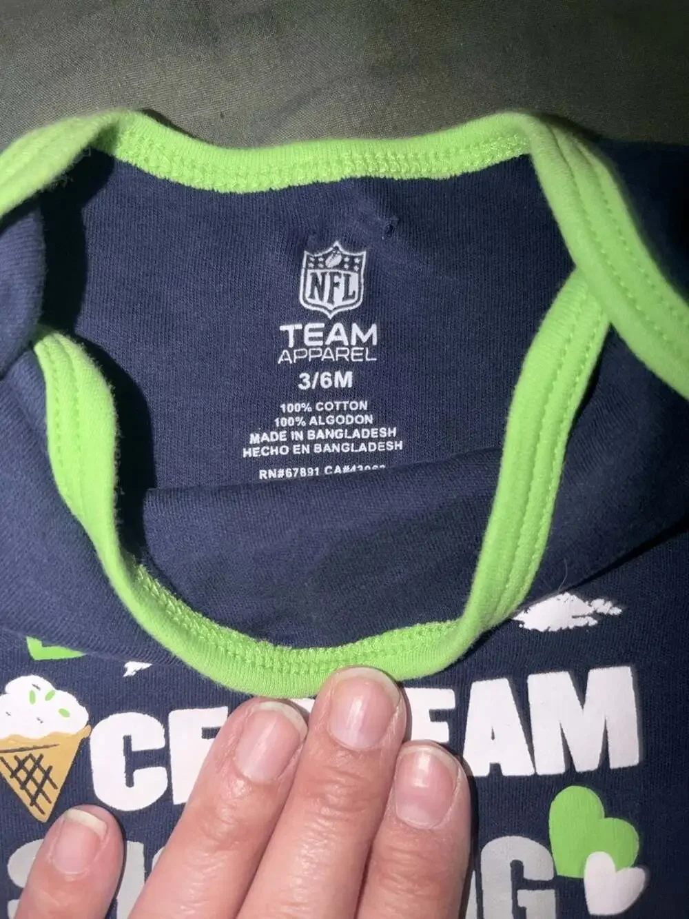 NFL Team Apparel Seattle Seahawks Bodysuit Size 3/6M