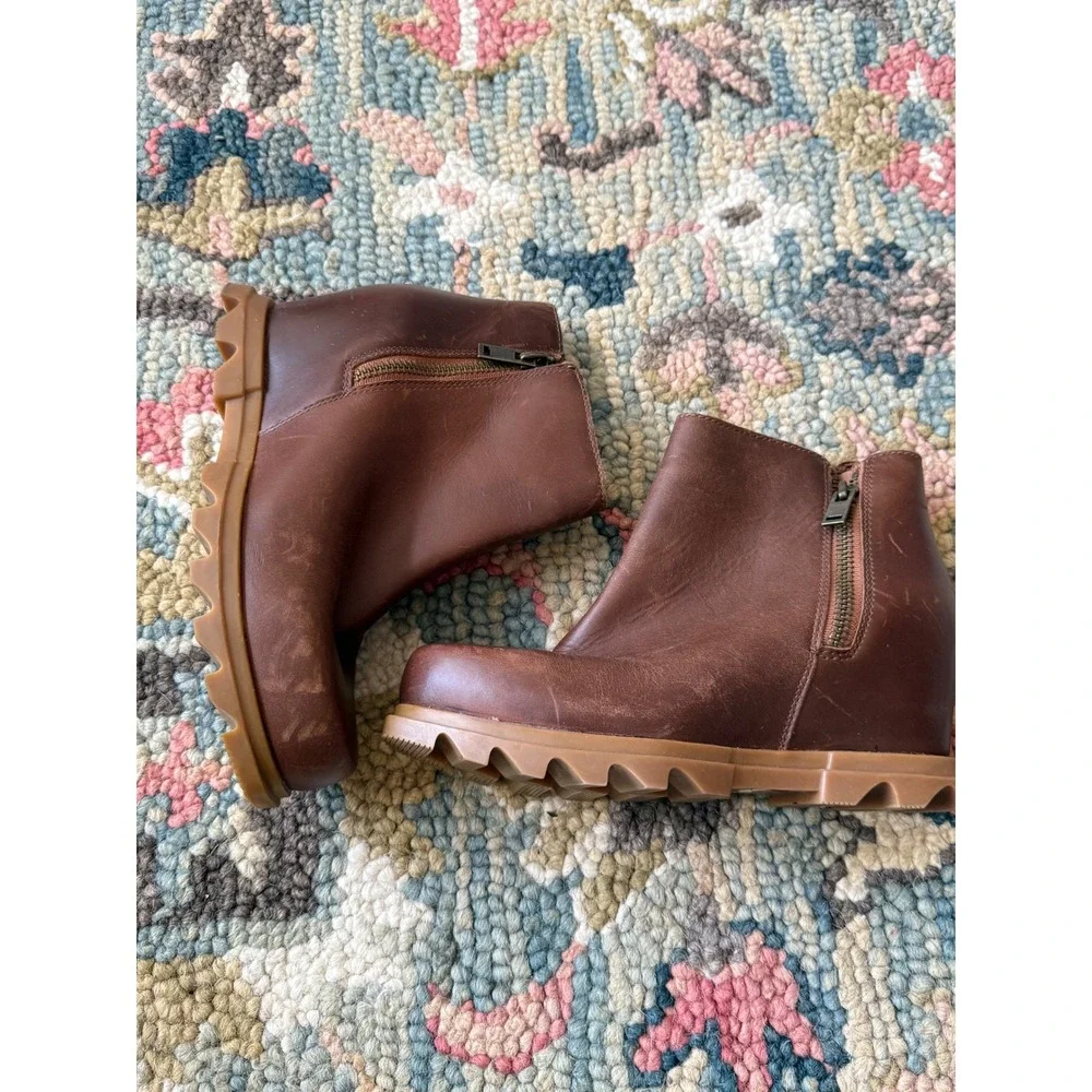 Sorel new without