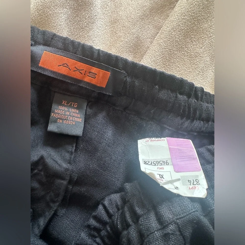 AXIS classic black