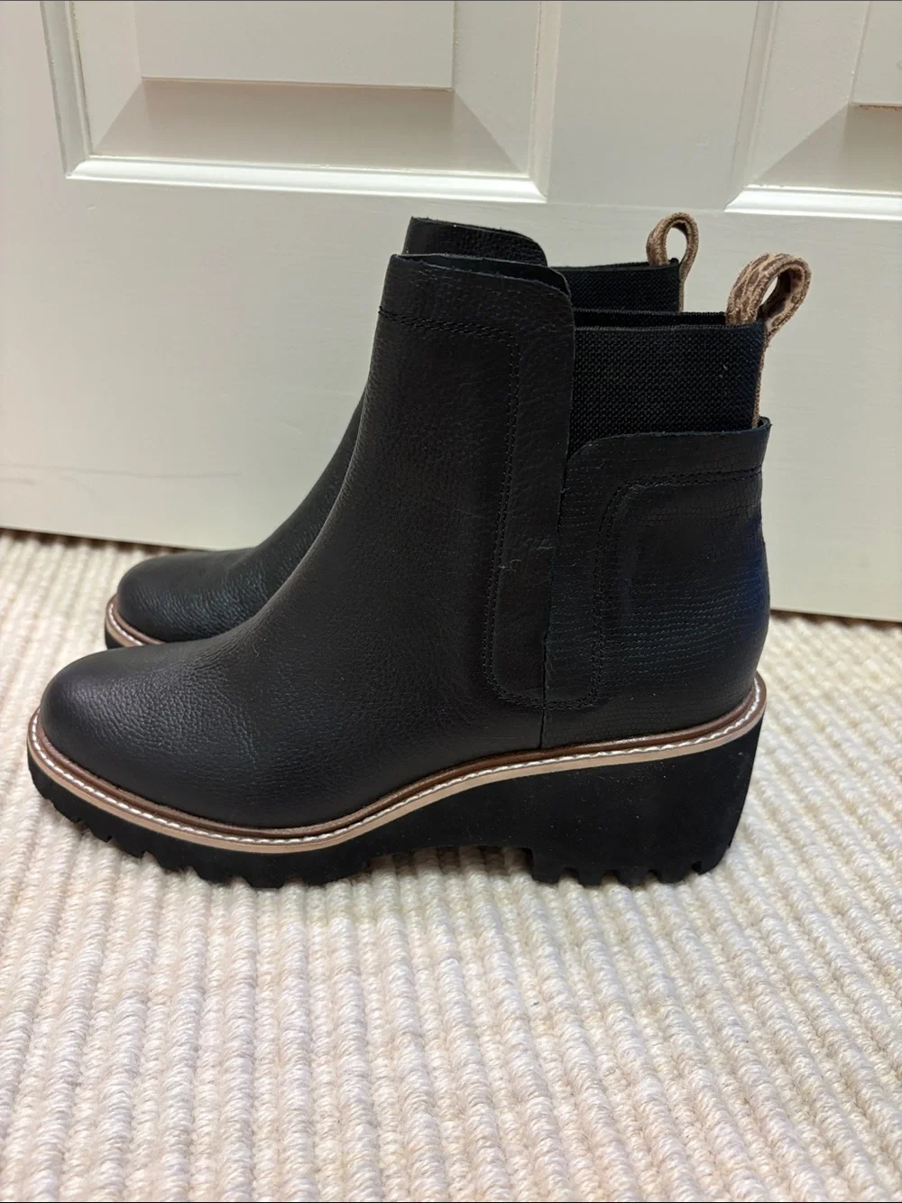 Dolce Vita sleek black