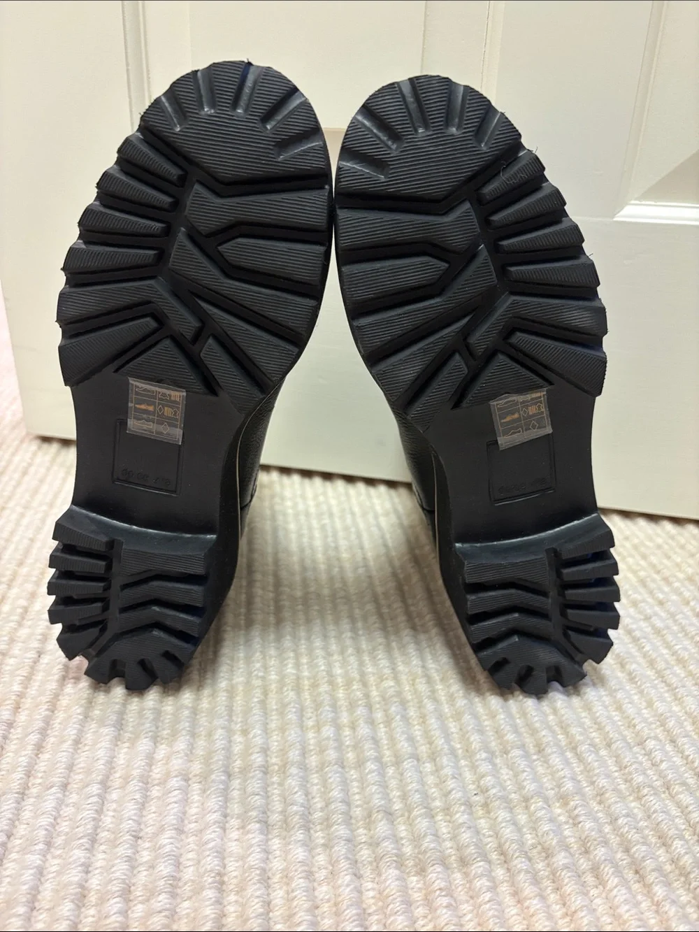 Dolce Vita sleek black