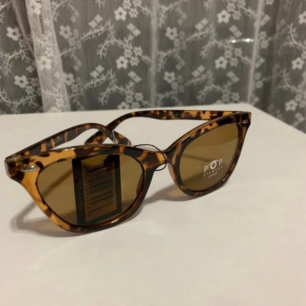 POP Eyewear UV400 Cat Eye Retro Tortoise‎ Sunglasses NWT