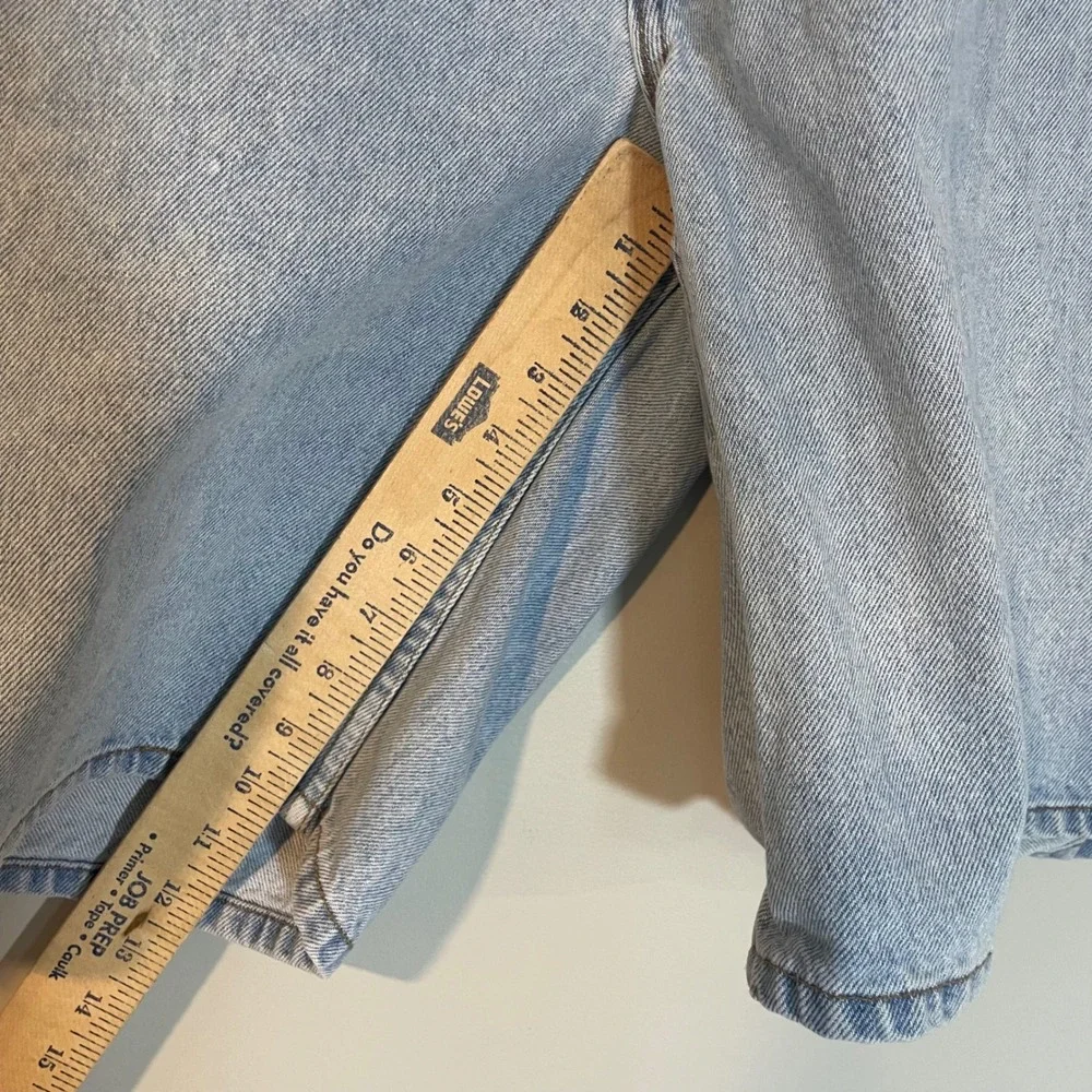 Levis there are