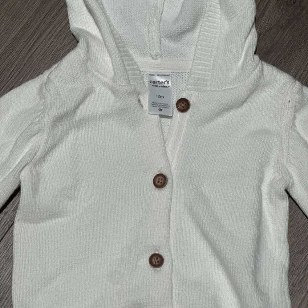 Carters hooded perfect closure