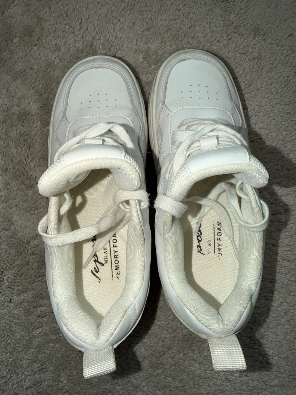 N/A versatile white