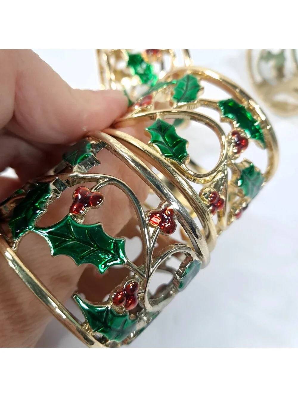 Lenox holly berries