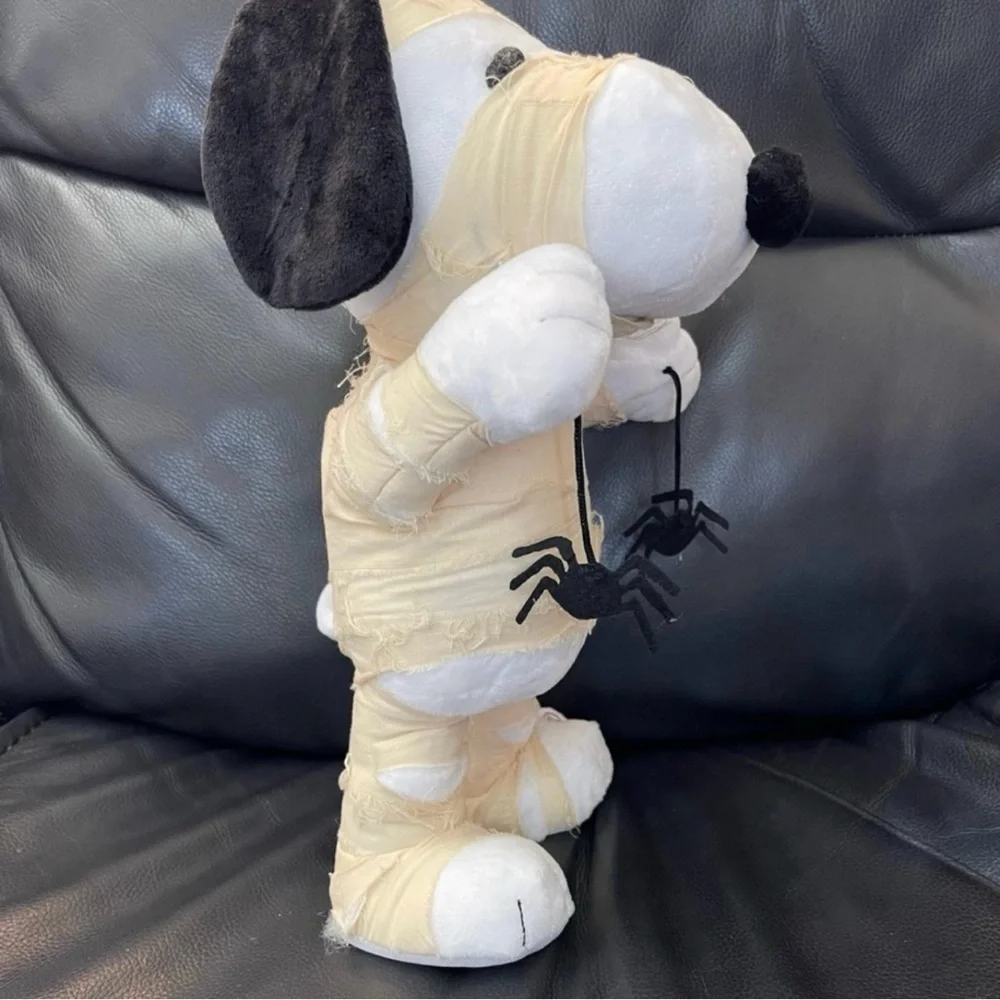 PEANUTS SNOOPY SPIDER SIDE STEPPER Mummy Dancer