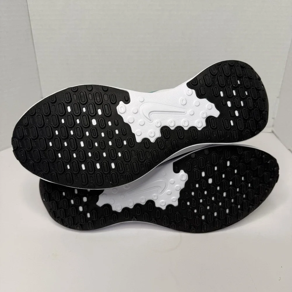 Nike foam athletic pair