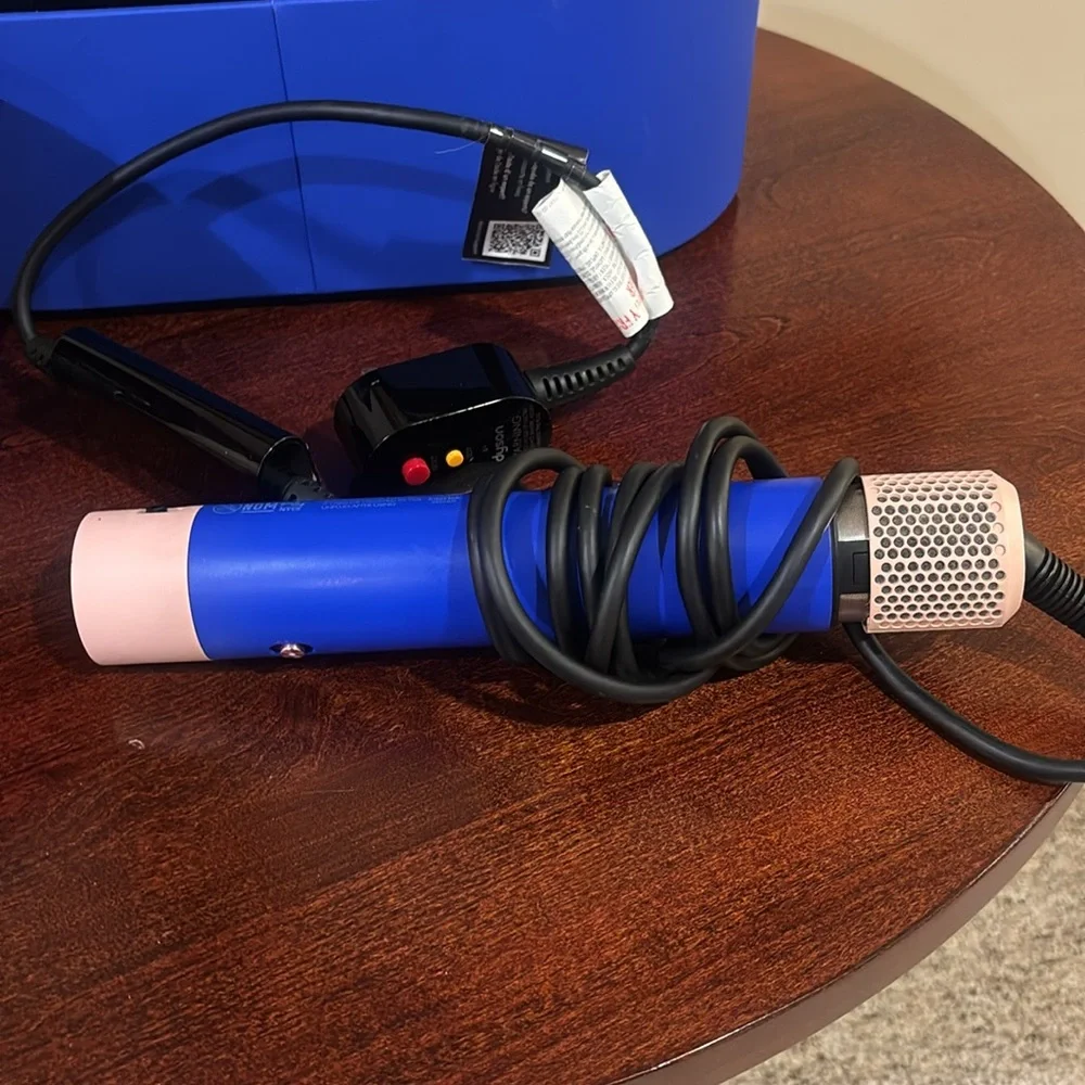 Dyson lightly used