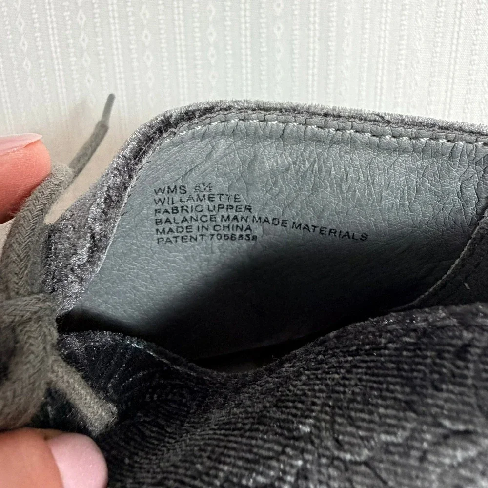 Report shoes willamette